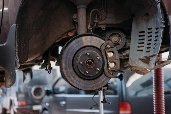 Common problems fixed by auto repair auburn hills experts
