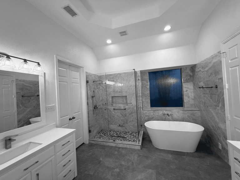 Top Bathroom Remodeling Topeka Trends Homeowners Love